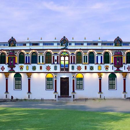 Chettinad Manor Hotel Kānādukāttān Екстериор снимка